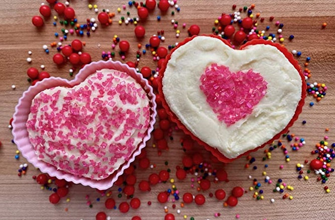 Bakelicious Set of 12 Silicone Heart Cupcake Baking Cups