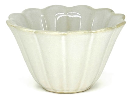 BIA Cordon Bleu Le Petite Cuisine Petal Bowl