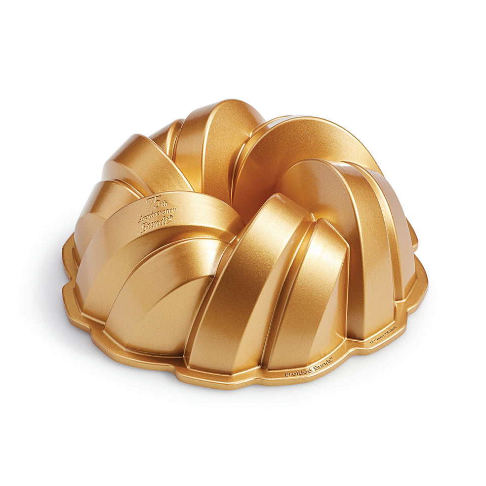 Nordic Ware 12-Cup Braided Bundt Cake Pan