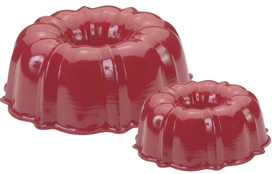 Nordic Ware Set of 2 Bundt Cake Pans