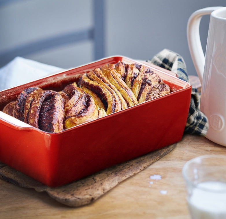 Emile Henry Bread Loaf Baker Burgundy Red