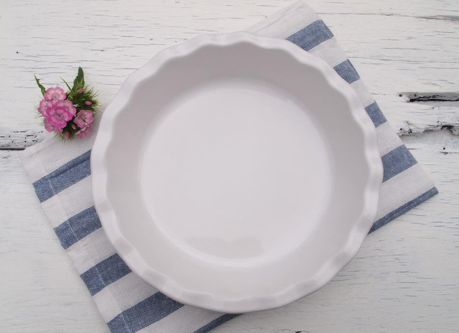 Emile Henry Pie Dish Flour White