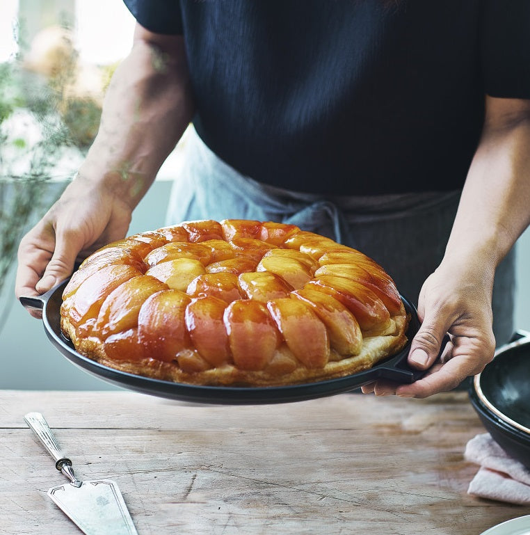 Emile Henry Delight Tarte Tatin Dish Slate