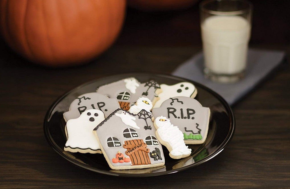 Fox Run Haunted House Halloween Cookie Cutter Set