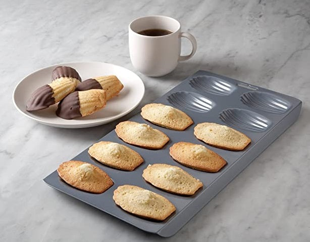 Fox Run 12-Mold Madeleine Pan