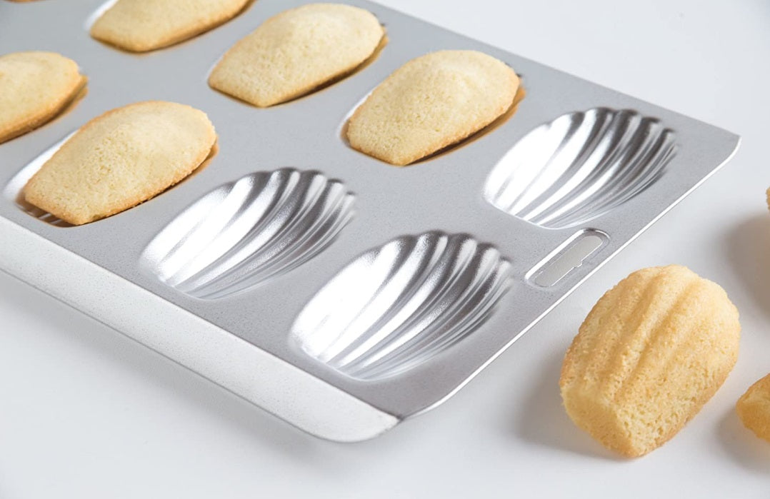 Fox Run 12-Mold Madeleine Pan