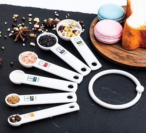 Fox Run White Measuring Spoon Set