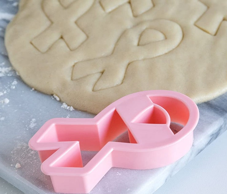 Fox Run Pink Ribbon Cookie Cutter