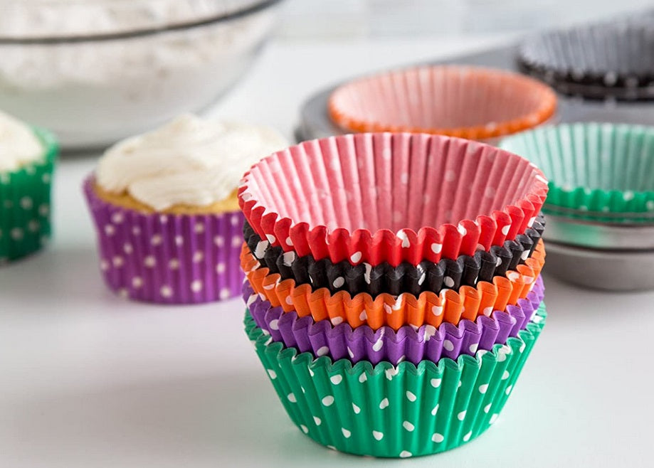 Fox Run Polka Dot Baking Cup Set of 300