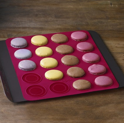 Trudeau Silicone Macaron Baking Sheet