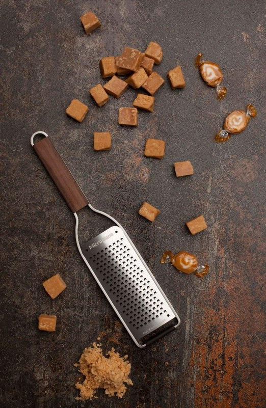 Microplane Master Series Coarse Grater