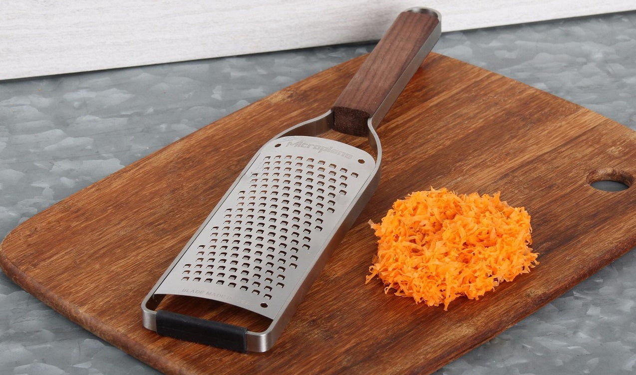 Microplane Master Series Coarse Grater