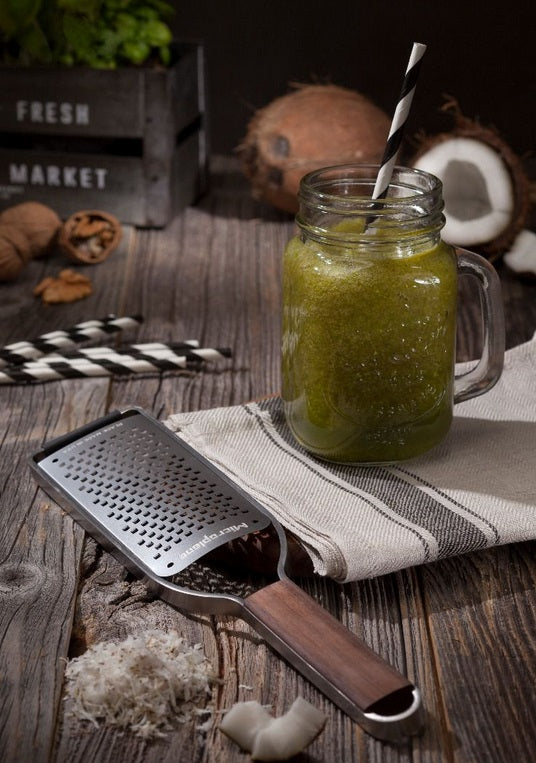 Microplane Master Series Coarse Grater