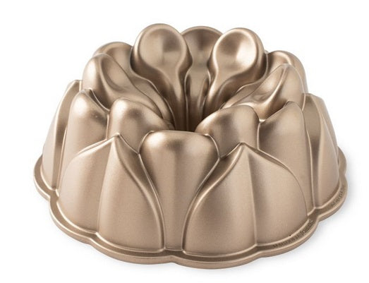 Nordic Ware Magnolia Bundt Pan