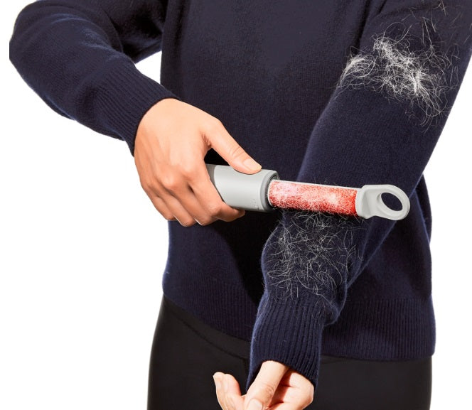 Oxo On-The-Go Lint Brush