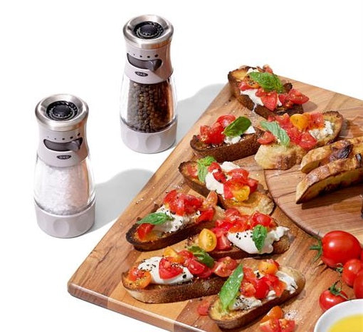 Oxo Adjustable Mess-Free Salt Grinder