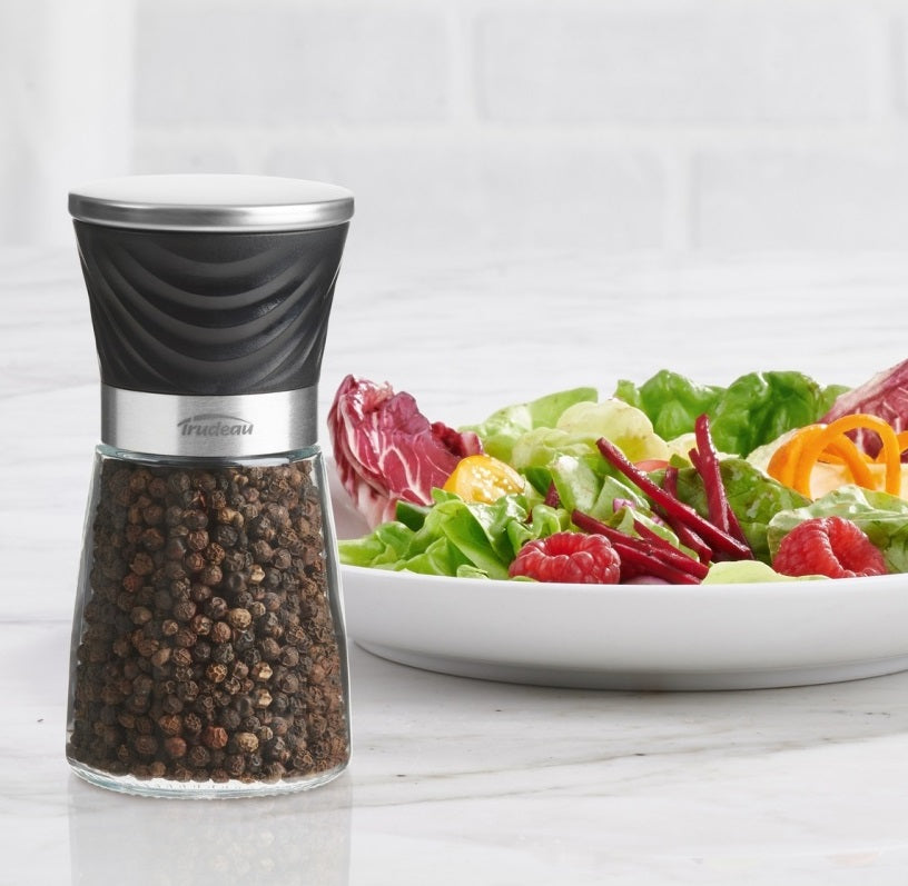 Trudeau Wave Pepper Mill 6"